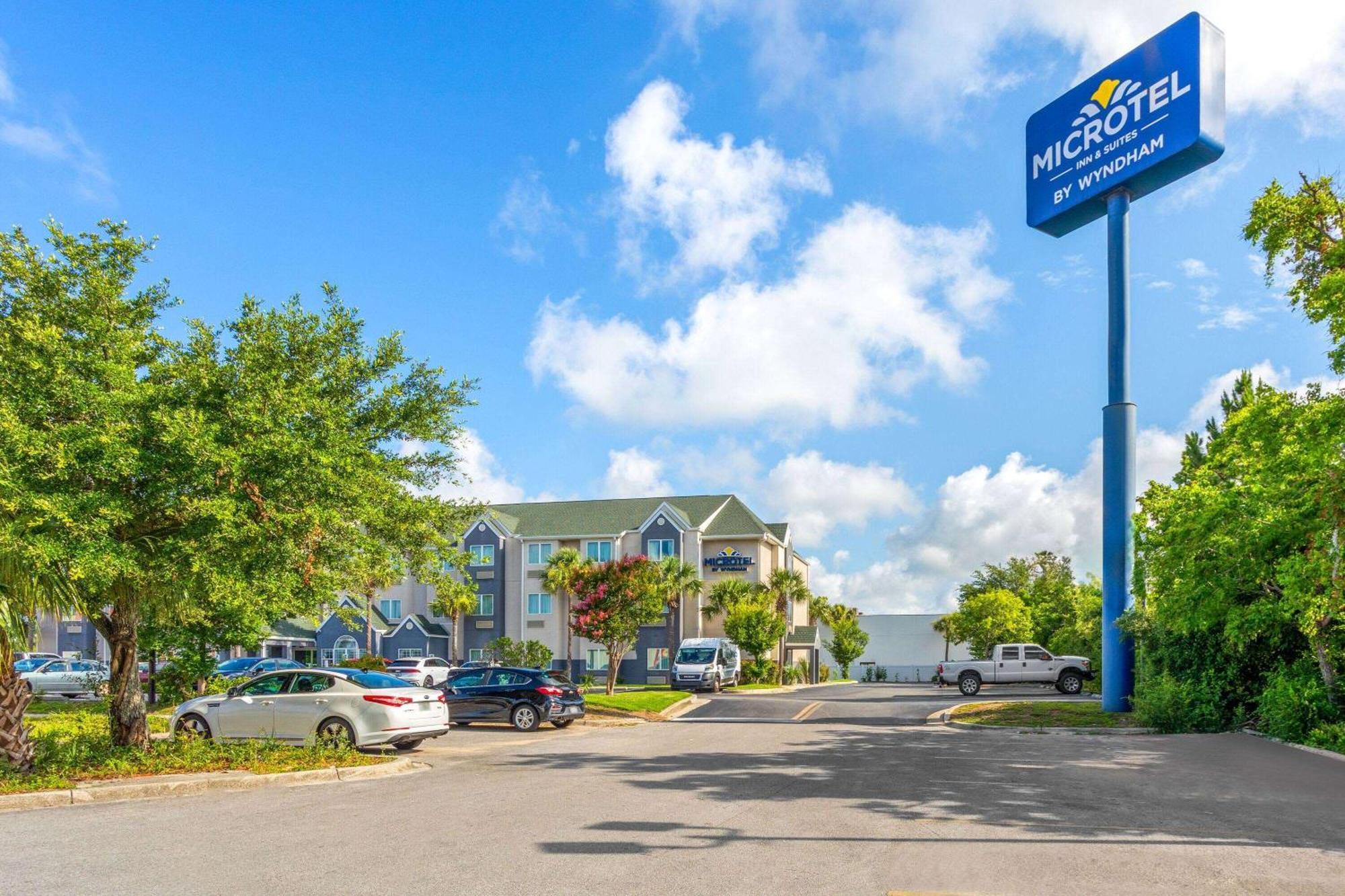 Microtel Inn & Suites By Wyndham Panama City Exterior foto